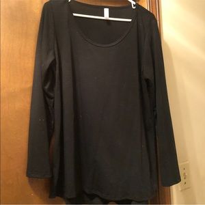 LuLaRoe Black long sleeve size XL